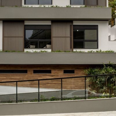 Apartamentos com 47m², 1 quarto, 1 garagem, no bairro Canasvieiras em Florianópolis