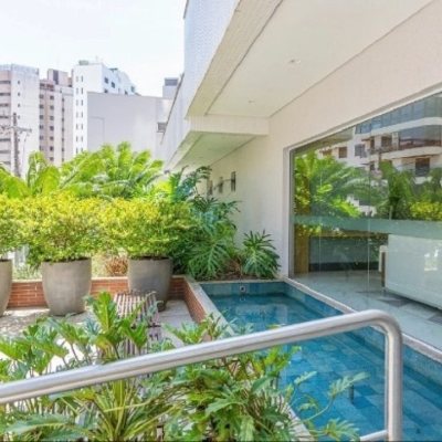 Apartamentos com 122m², 3 quartos, 1 suíte, 2 garagens, no bairro Agronômica em Florianópolis