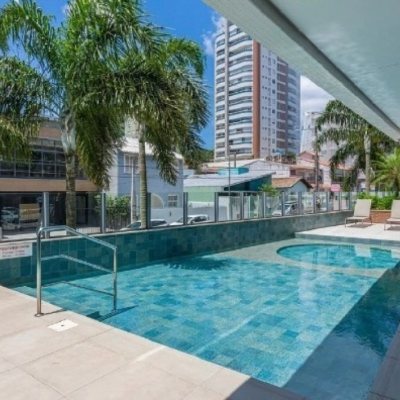 Apartamentos com 122m², 3 quartos, 1 suíte, 2 garagens, no bairro Agronômica em Florianópolis
