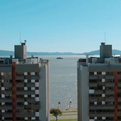 Apartamentos com 122m², 3 quartos, 1 suíte, 2 garagens, no bairro Agronômica em Florianópolis