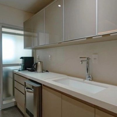 Apartamentos com 122m², 3 quartos, 1 suíte, 2 garagens, no bairro Agronômica em Florianópolis