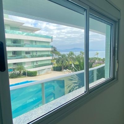 Apartamentos com 137m², 5 quartos, 4 suítes, 2 garagens, no bairro Canasvieiras em Florianópolis