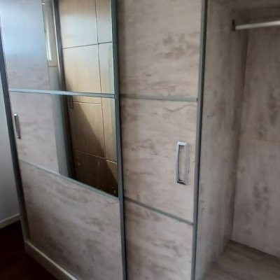 Casa Residencial com 237m², 5 quartos, 1 suíte, 6 garagens, no bairro Balneário em Florianópolis