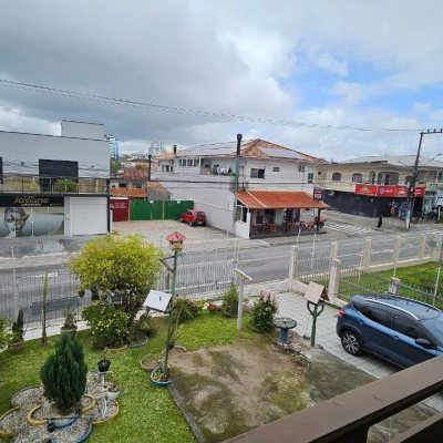 Casa Residencial com 180m², 4 quartos, 2 suítes, 2 garagens, no bairro Passa Vinte em Palhoça