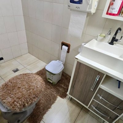 Casa Residencial com 180m², 4 quartos, 2 suítes, 2 garagens, no bairro Passa Vinte em Palhoça