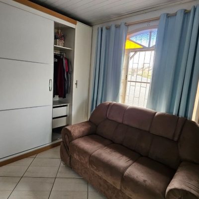 Casa Residencial com 180m², 4 quartos, 2 suítes, 2 garagens, no bairro Passa Vinte em Palhoça