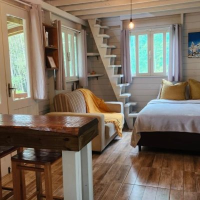 Sitio com 3025m², 1 quarto, 5 garagens, no bairro Loeffelscheidt em Águas Mornas