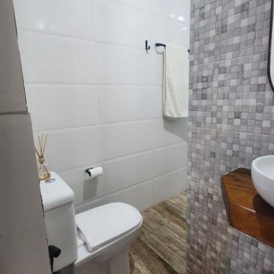 Sitio com 3025m², 1 quarto, 5 garagens, no bairro Loeffelscheidt em Águas Mornas