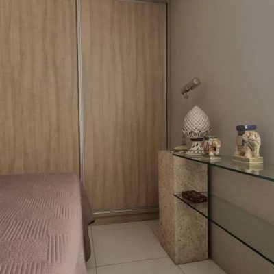 Apartamentos com 93m², 2 quartos, 1 suíte, 1 garagem, no bairro Centro em Florianópolis