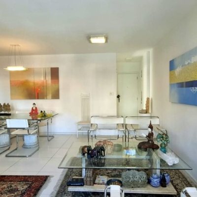 Apartamentos com 93m², 2 quartos, 1 suíte, 1 garagem, no bairro Centro em Florianópolis