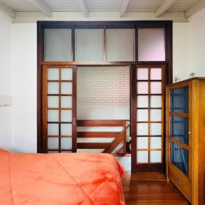 Casa Residencial com 160m², 4 quartos, 2 garagens, no bairro Lagoa Da Conceição em Florianópolis