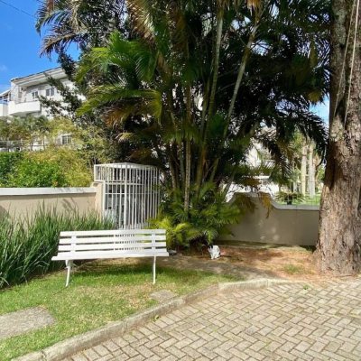 Casa em Condomínio com 73m², 2 quartos, 1 garagem, no bairro Jurerê em Florianópolis