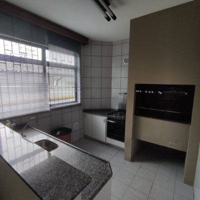 Apartamentos com 155m², 3 quartos, 1 suíte, 1 garagem, no bairro Estreito em Florianópolis