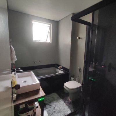 Apartamentos com 155m², 3 quartos, 1 suíte, 1 garagem, no bairro Estreito em Florianópolis