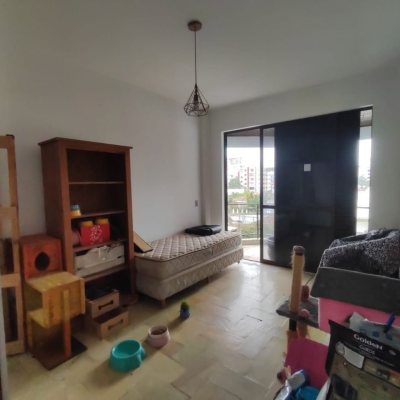 Apartamentos com 155m², 3 quartos, 1 suíte, 1 garagem, no bairro Estreito em Florianópolis