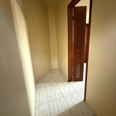 Casa Residencial com 140m², 4 quartos, 1 suíte, 1 garagem, no bairro Ingleses do Rio Vermelho em Florianópolis