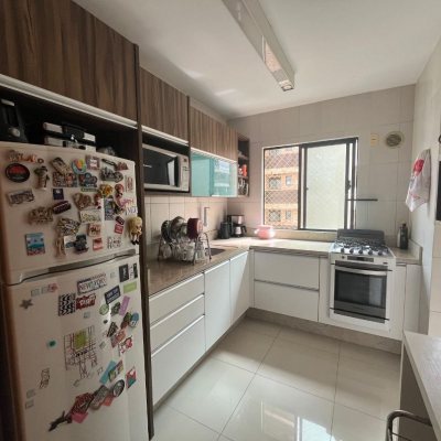 Apartamentos com 72m², 2 quartos, 1 suíte, 2 garagens, no bairro Itacorubi em Florianópolis