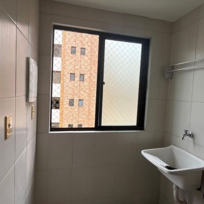 Apartamentos com 72m², 2 quartos, 1 suíte, 2 garagens, no bairro Itacorubi em Florianópolis