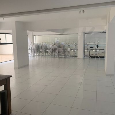 Apartamentos com 72m², 2 quartos, 1 suíte, 2 garagens, no bairro Itacorubi em Florianópolis