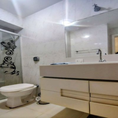 Apartamentos com 78m², 2 quartos, no bairro Centro em Florianópolis