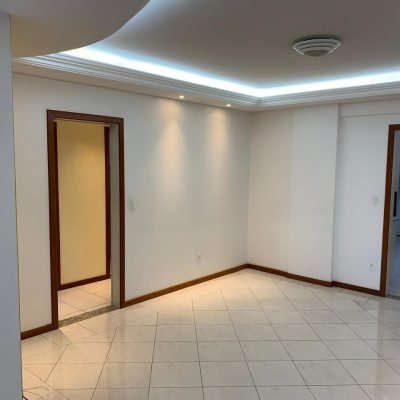 Apartamentos com 134m², 3 quartos, 1 suíte, 1 garagem, no bairro Kobrasol em São José