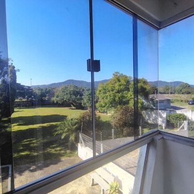 Apartamentos com 74m², 3 quartos, 2 garagens, no bairro Trindade em Florianópolis