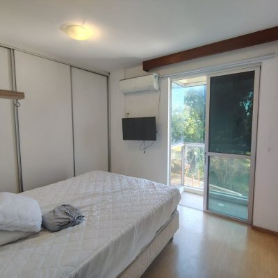 Apartamentos com 74m², 3 quartos, 2 garagens, no bairro Trindade em Florianópolis