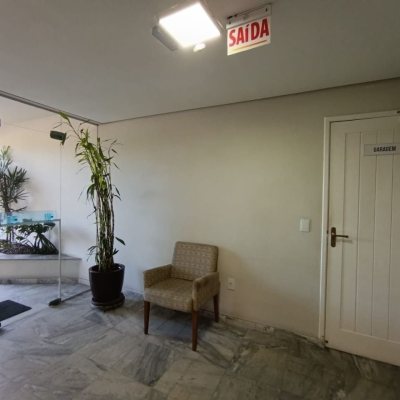 Apartamentos com 74m², 3 quartos, 2 garagens, no bairro Trindade em Florianópolis