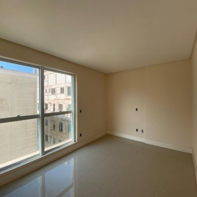 Apartamentos com 95m², 3 quartos, 1 suíte, 1 garagem, no bairro Pedra Branca em Palhoça