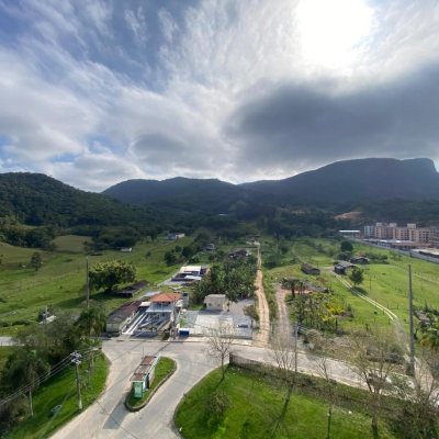 Apartamentos com 95m², 3 quartos, 1 suíte, 1 garagem, no bairro Pedra Branca em Palhoça