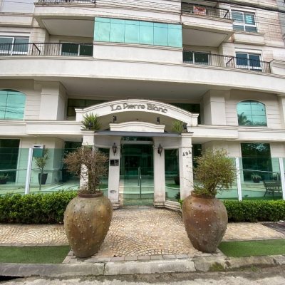 Apartamentos com 95m², 3 quartos, 1 suíte, 1 garagem, no bairro Pedra Branca em Palhoça