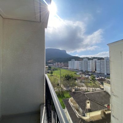 Apartamentos com 98m², 3 quartos, 1 suíte, 1 garagem, no bairro Pedra Branca em Palhoça