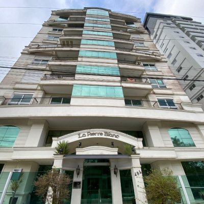 Apartamentos com 98m², 3 quartos, 1 suíte, 1 garagem, no bairro Pedra Branca em Palhoça
