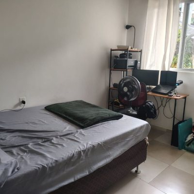 Casa Residencial/Comercial com 230m², 2 garagens, no bairro Jardim Cidade De Florianópolis em São José