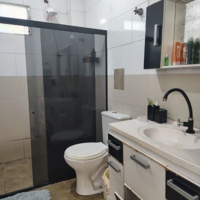 Casa Residencial/Comercial com 230m², 2 garagens, no bairro Jardim Cidade De Florianópolis em São José