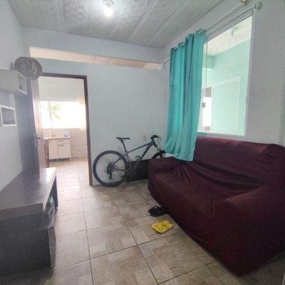 Casa Residencial/Comercial com 230m², 2 garagens, no bairro Jardim Cidade De Florianópolis em São José