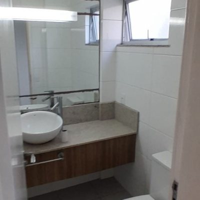 Cobertura com 179m², 4 quartos (sendo 1 suíte), 2 garagens, no bairro Carvoeira em Florianópolis