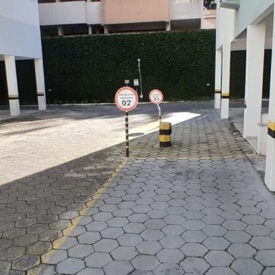 Cobertura com 179m², 4 quartos (sendo 1 suíte), 2 garagens, no bairro Carvoeira em Florianópolis