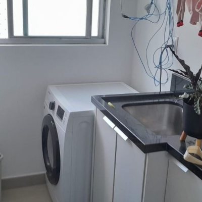 Cobertura com 179m², 4 quartos (sendo 1 suíte), 2 garagens, no bairro Carvoeira em Florianópolis