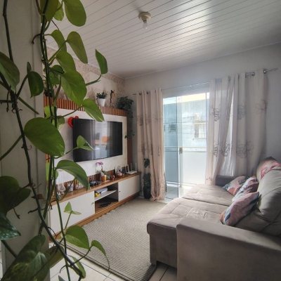 Apartamentos com 53m², 2 quartos, 1 garagem, no bairro Ingleses do Rio Vermelho em Florianópolis