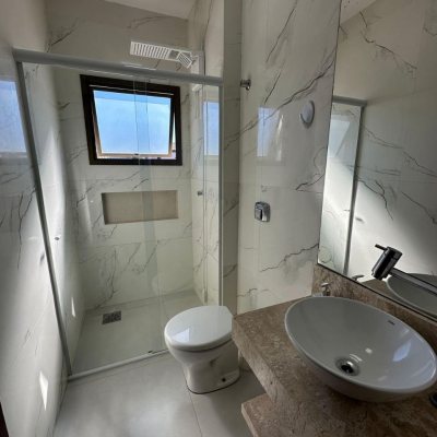 Apartamentos com 55m², 2 quartos, 1 garagem, no bairro Canasvieiras em Florianópolis