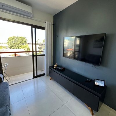 Apartamentos com 55m², 2 quartos, 1 garagem, no bairro Canasvieiras em Florianópolis