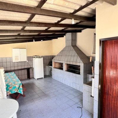 Apartamentos com 92m², 3 quartos, 1 suíte, 1 garagem, no bairro Centro em Florianópolis