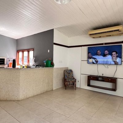 Apartamentos com 92m², 3 quartos, 1 suíte, 1 garagem, no bairro Centro em Florianópolis