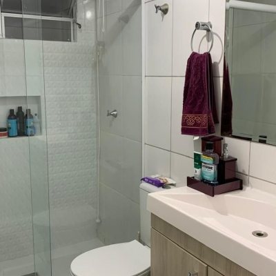 Apartamentos com 92m², 3 quartos, 1 suíte, 1 garagem, no bairro Centro em Florianópolis