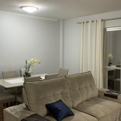 Apartamentos com 92m², 3 quartos, 1 suíte, 1 garagem, no bairro Centro em Florianópolis