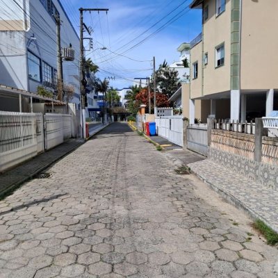 Apartamentos com 75m², 2 quartos, 1 suíte, 1 garagem, no bairro Ingleses em Florianópolis