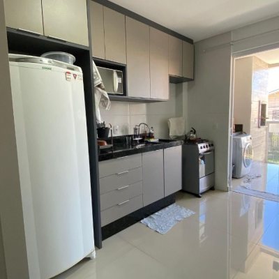 Apartamentos com 80m², 2 quartos, 1 suíte, 1 garagem, no bairro Ingleses do Rio Vermelho em Florianópolis