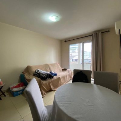 Apartamentos com 55m², 2 quartos, 1 garagem, no bairro Kobrasol em São José