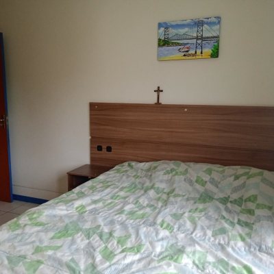 Casa Residencial com 260m², 3 quartos, 1 suíte, 6 garagens, no bairro Nossa Senhora Do Rosário em São José